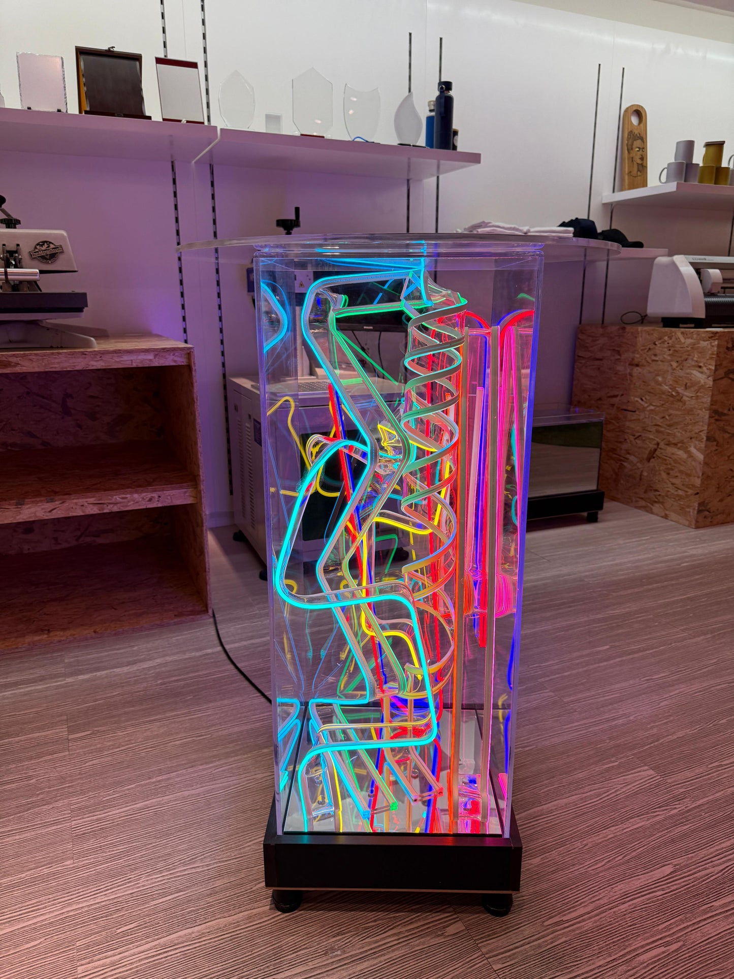 Infinity Neon Stool Table – Elevated Glow with Artistic Edge